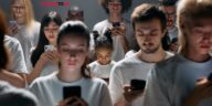 social media silent scroller traits