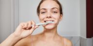 should i brush my teeth before using whitening strips​